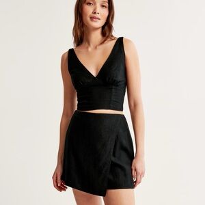 NWT Abercrombie & Fitch Black Mini Skirt
